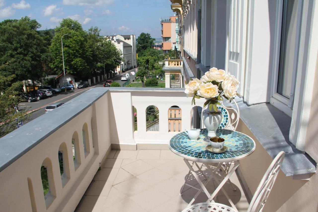 Jurincom Apartments Kralovska Vyhlidka Karlovy Vary Exterior photo